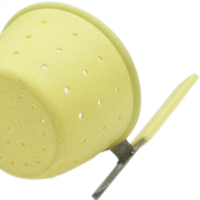 Pretty FDA standard food grade silicone strainer with hardware handle